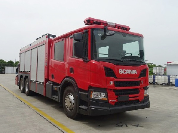 斯堪尼亞搶險(xiǎn)救援消防車